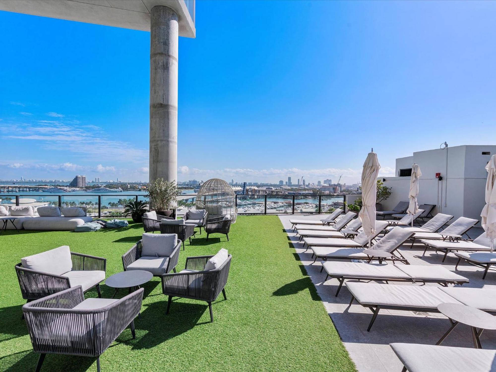 Mvr Skyline 3br W Unmatched Views