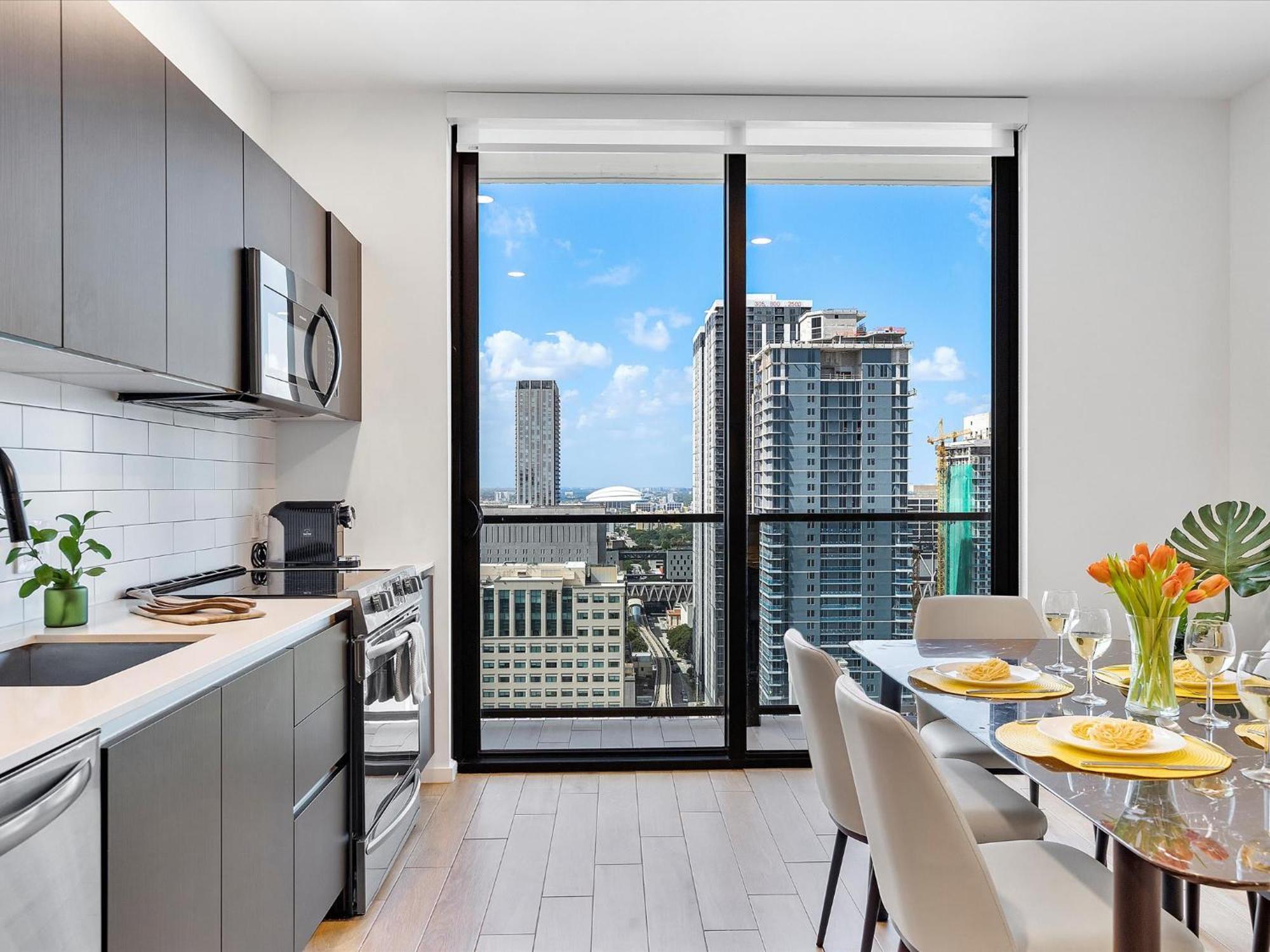 Mvr Skyline 3br W Unmatched Views Apartamento Miami